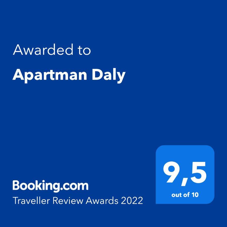 Apartman Daly Porec Esterno foto